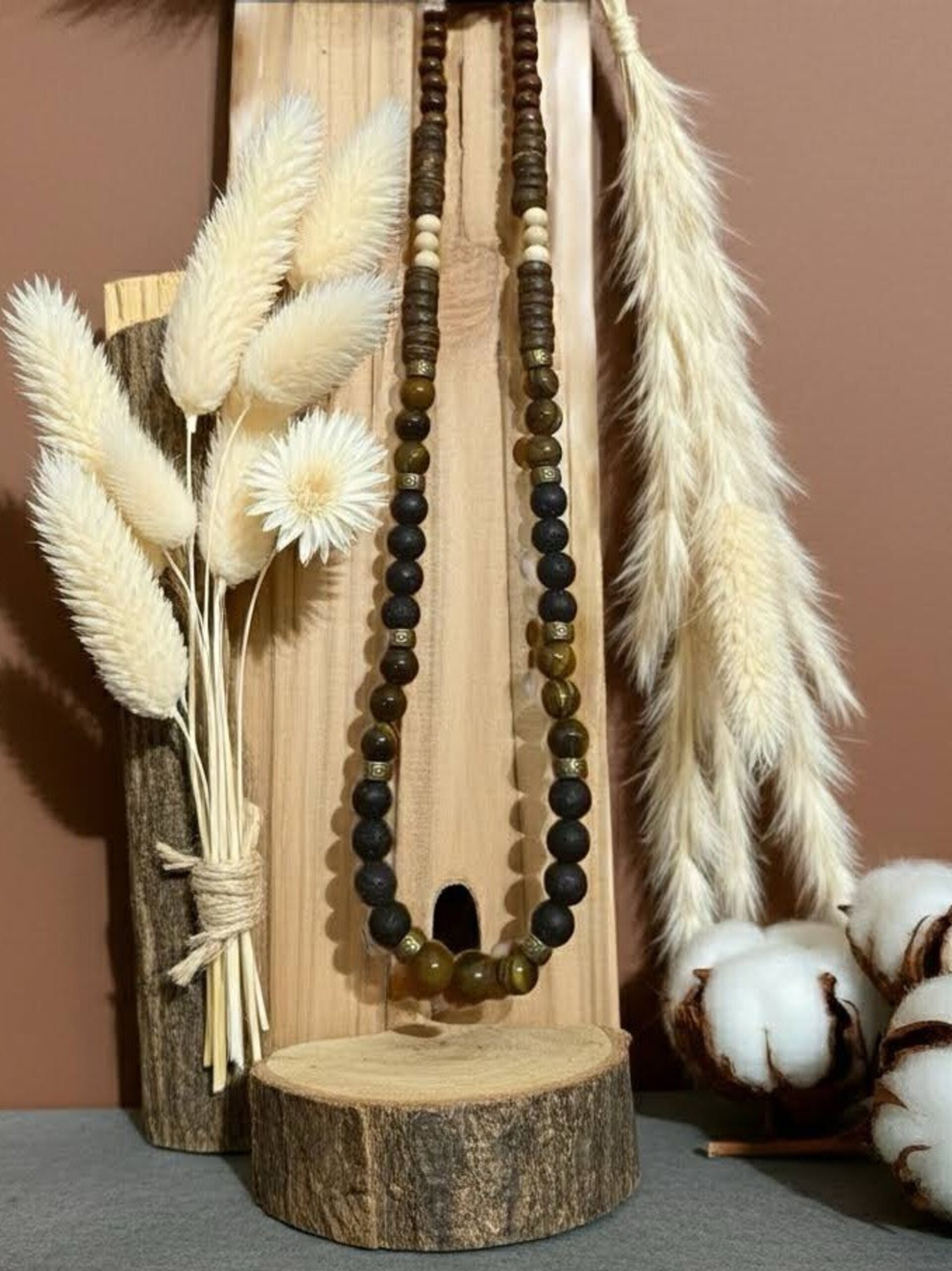 Collar bohemio para hombre piedra volcánica y ojo de tigre - 11