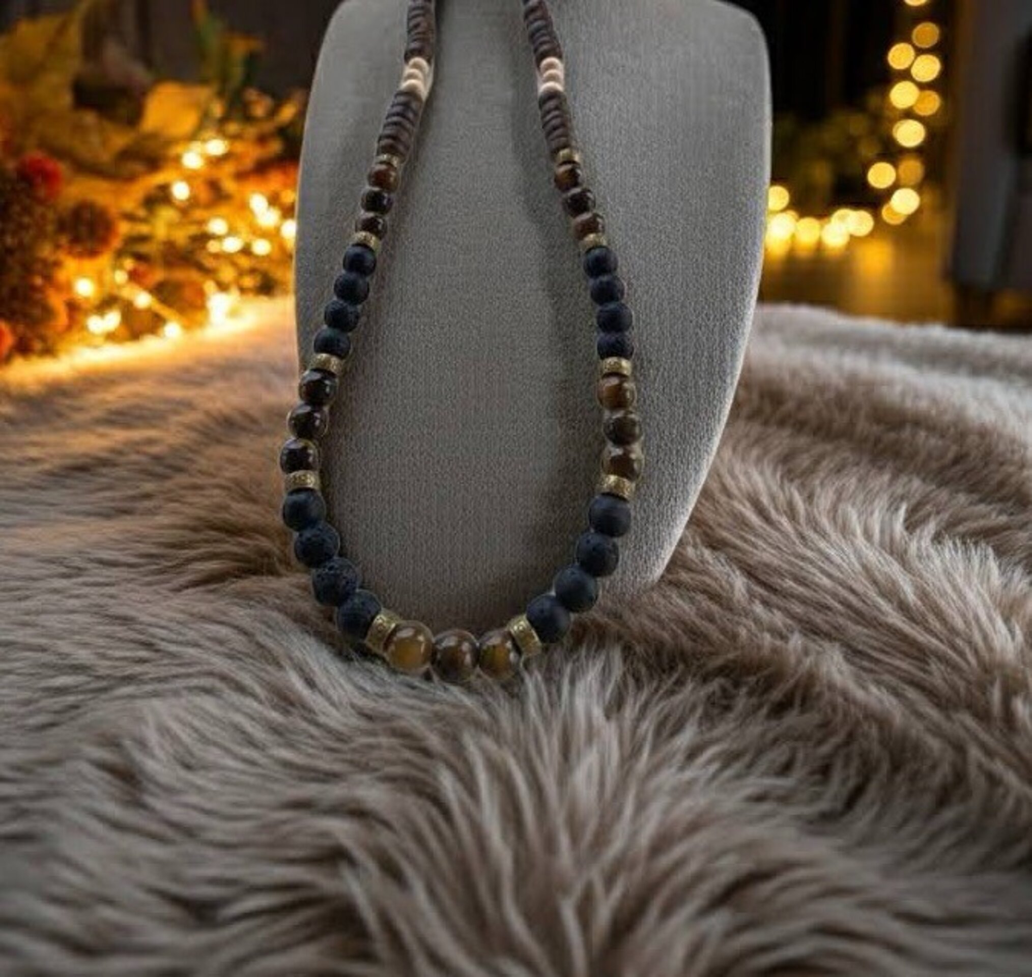 Collar bohemio para hombre piedra volcánica y ojo de tigre - 7