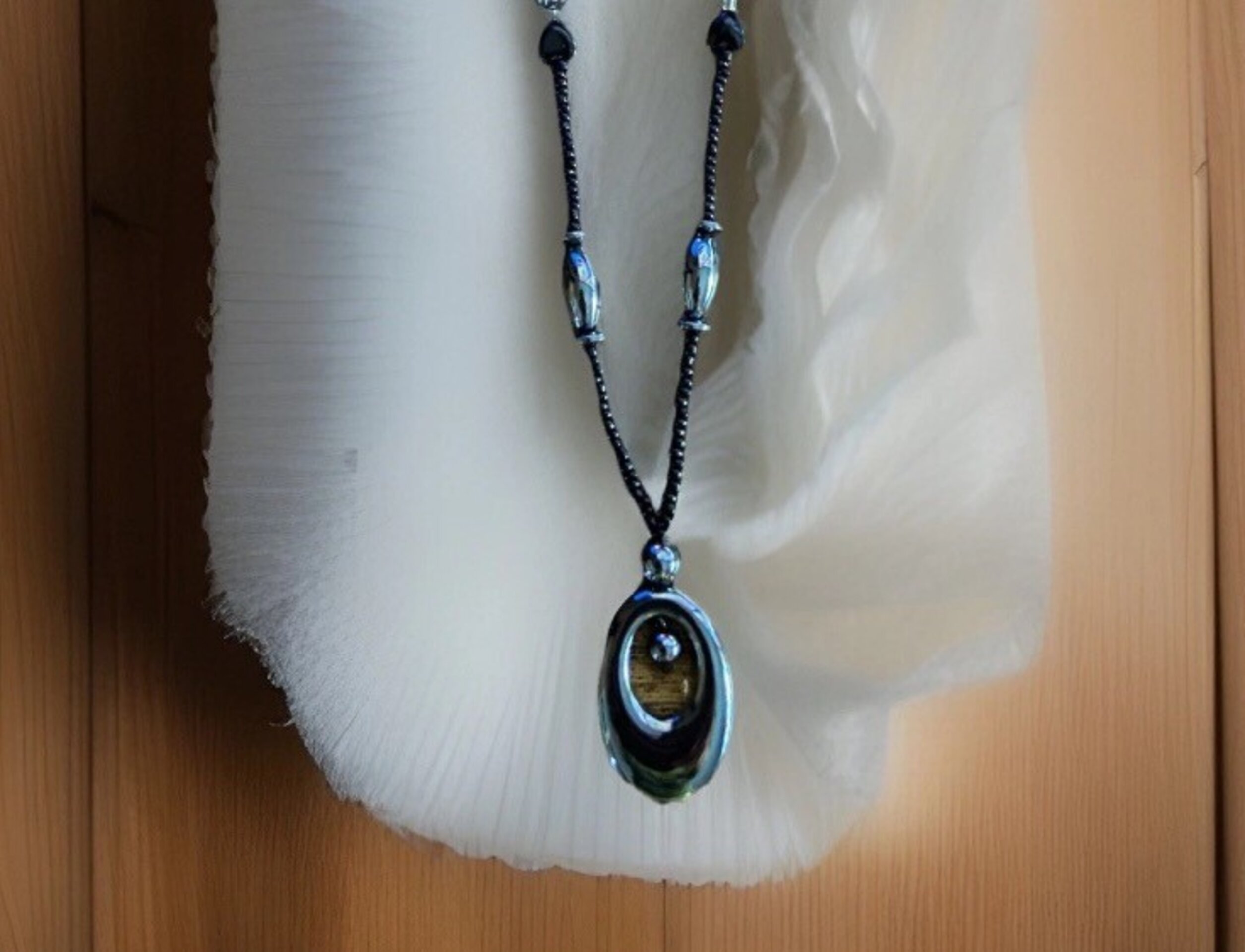 Collar colgante piedra hematita ovalada - 4