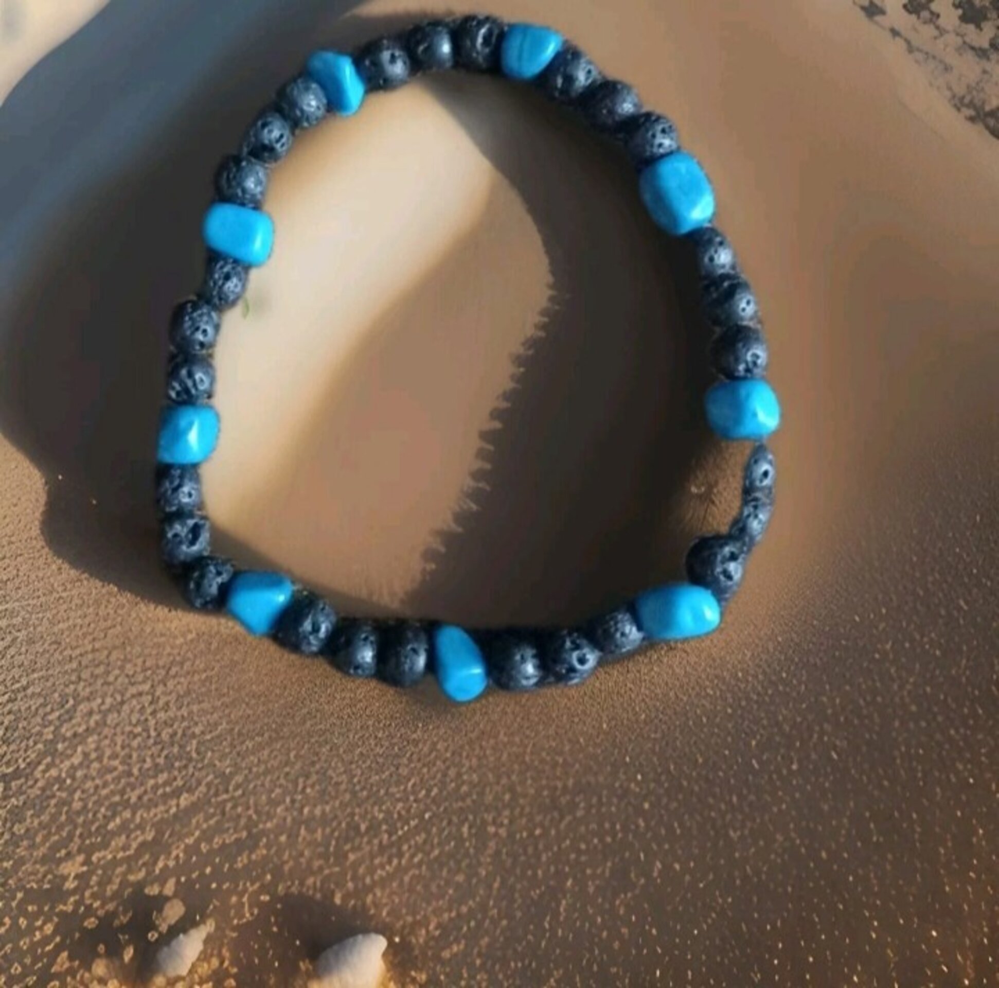 PULSERA PIEDRA VOLCÁNICA Y PIEDRA TURQUESA NATURAL - 4