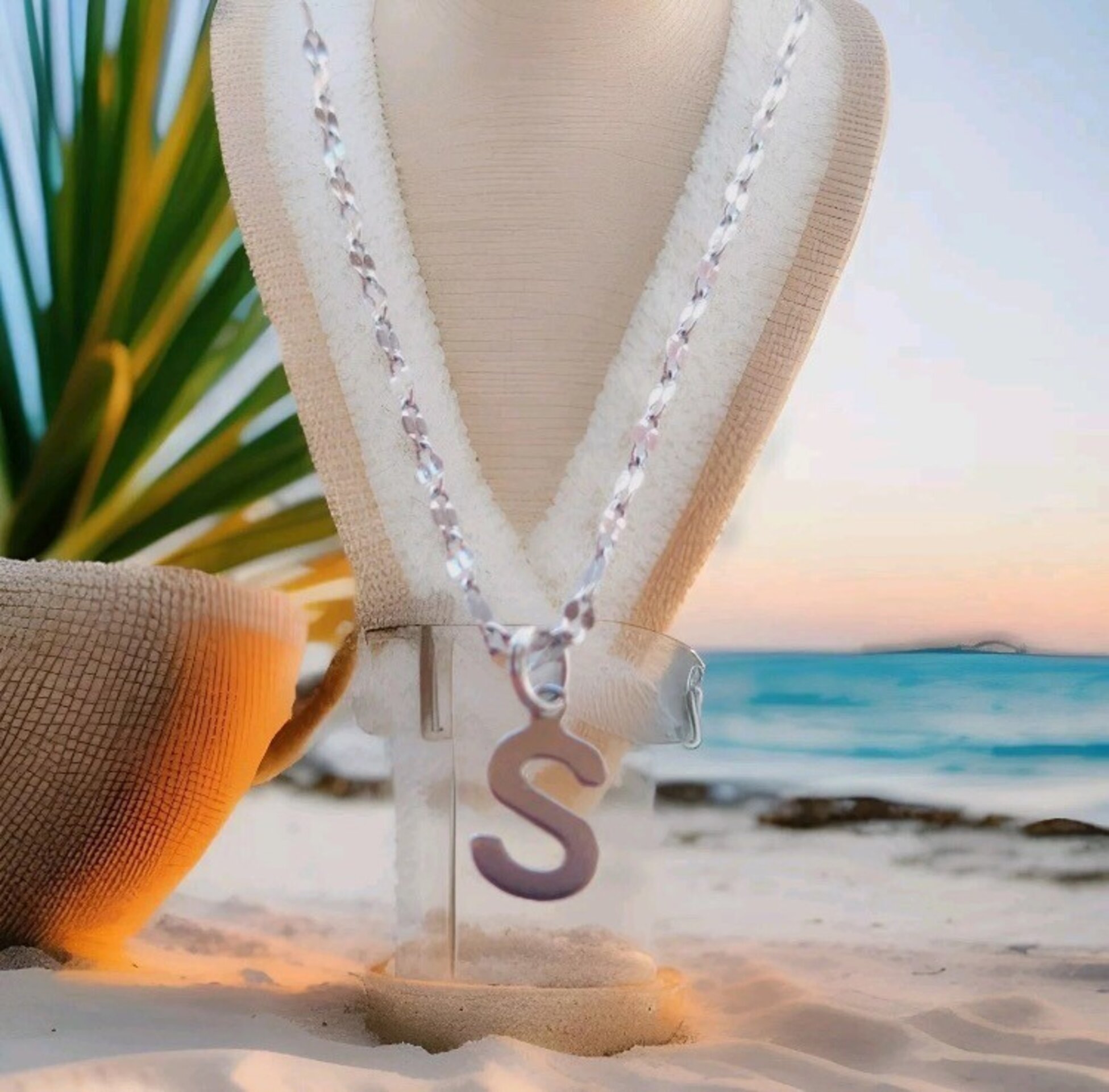 Collar colgante letra - 7