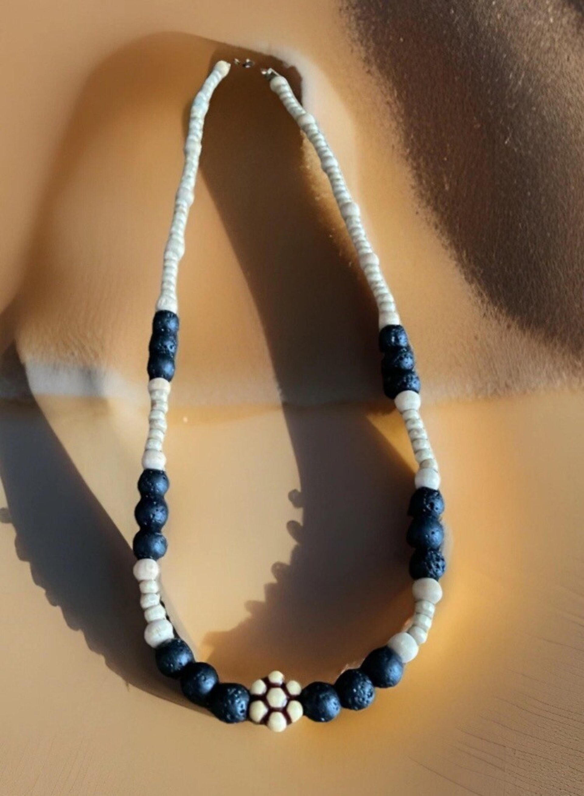 COLLAR PROTECCIÓN PIEDRA VOLCÁNICA - 4